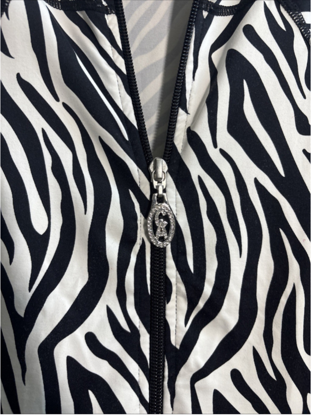 VTG WOMEN’S CHRISTINE ALEXANDER NYLON ZEBRA PRINT JACKET SEQUINS SIZE MEDIUM M - Picture 6 of 8